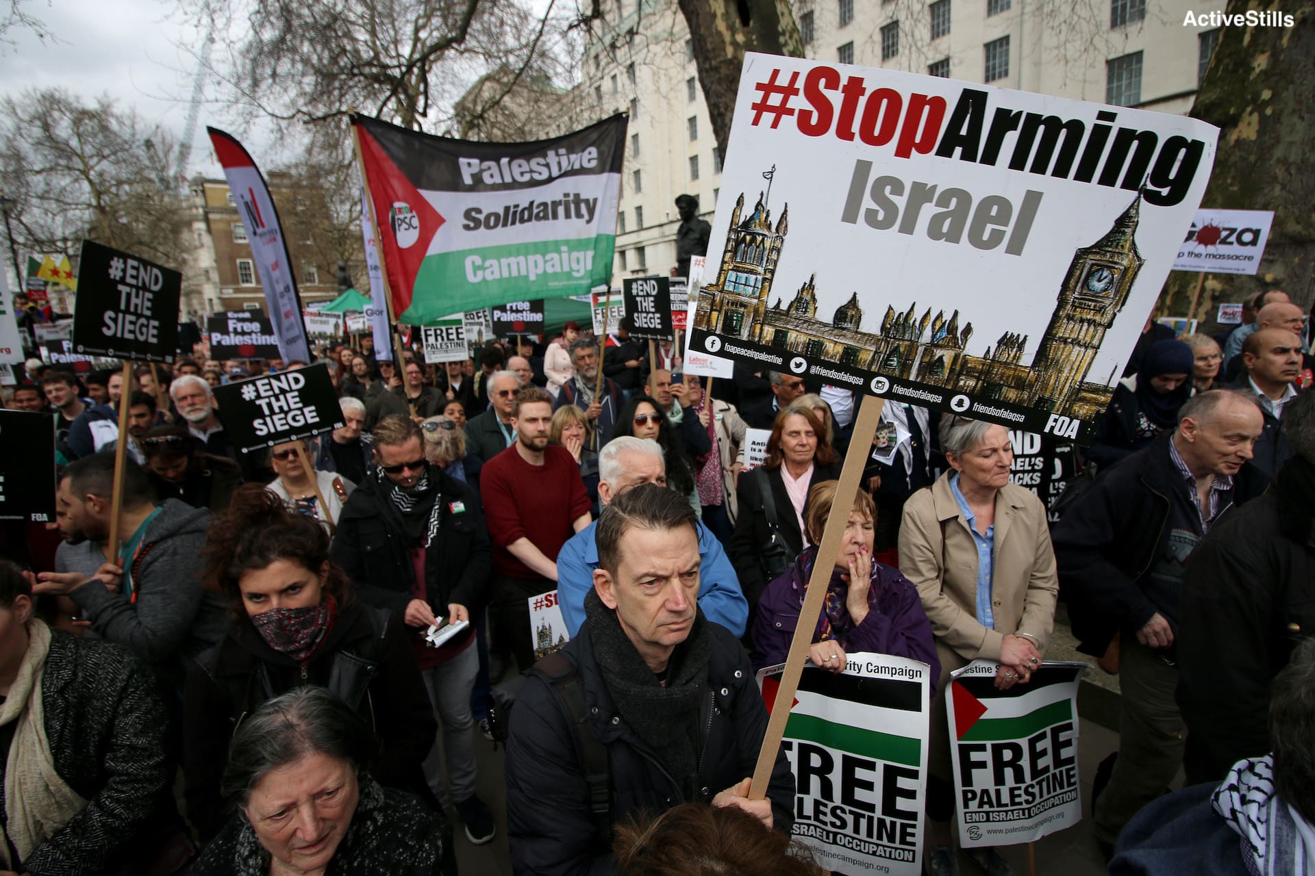 مقال - تجريم النشاط التضامني مع فلسطين في المملكة المتحدة