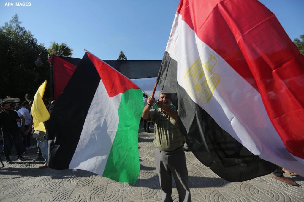 مقال - لماذا يقوم النظام المصري بشيطنة الفلسطينيين؟