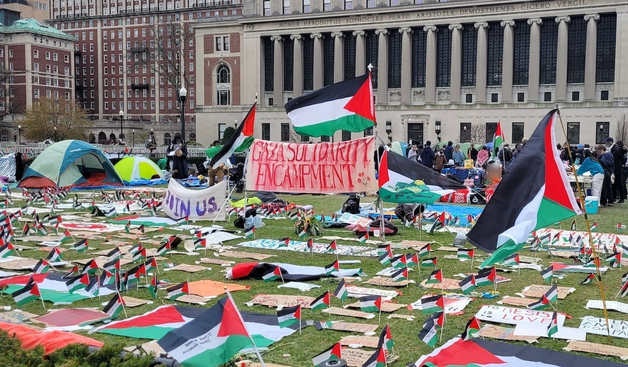 Columbia_reinstated_Gaza_Solidarity_Encampment_Palestinian_flags